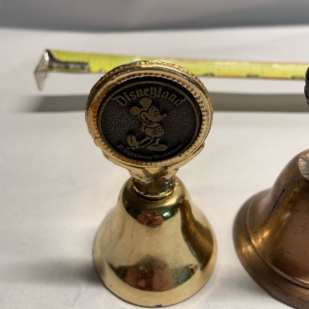 Assorted brass bells - Picture 5 of 7